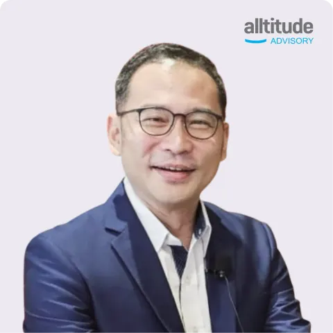 Portrait of Mr. Larry Tan, CCXP